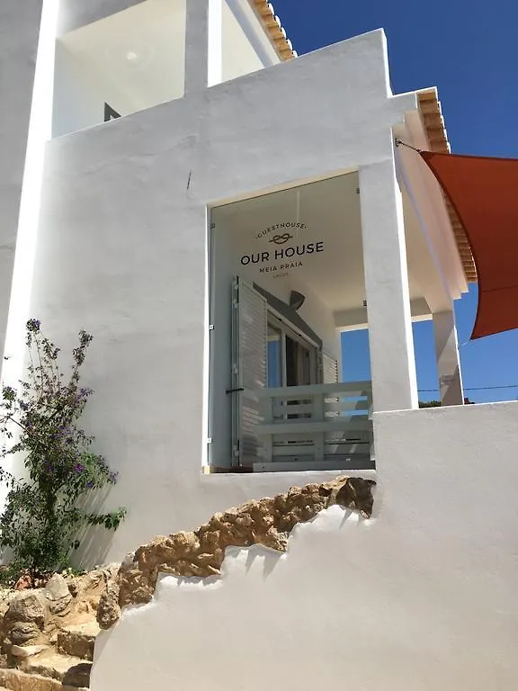 Гостевой дом Guesthouse Our House Лагуш