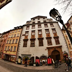 Homer - Old Town Square , Praga República Checa